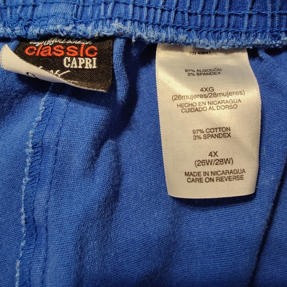 4X Blue Capri Pants - Picture 2 of 2